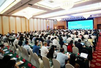 共筑誠信基石，激發(fā)創(chuàng)新活力——第六屆全國商務(wù)誠信建設(shè)大會暨‘互聯(lián)網(wǎng)+信用’年度創(chuàng)新峰會在京成功舉行